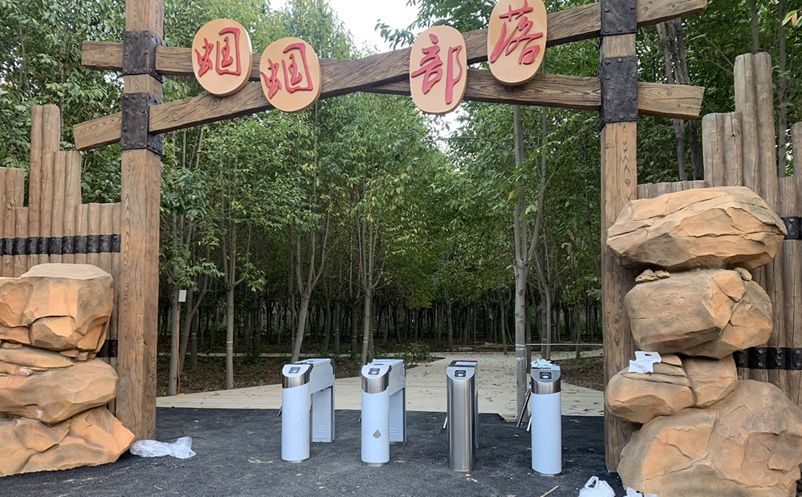 蟈蟈部落的智慧選擇，小而美樂園如何用SaaS票務(wù)系統(tǒng)實現(xiàn)高效運營