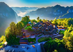易景通景區(qū)票務(wù)系統(tǒng)和十八洞村(5A)達(dá)成合作協(xié)議